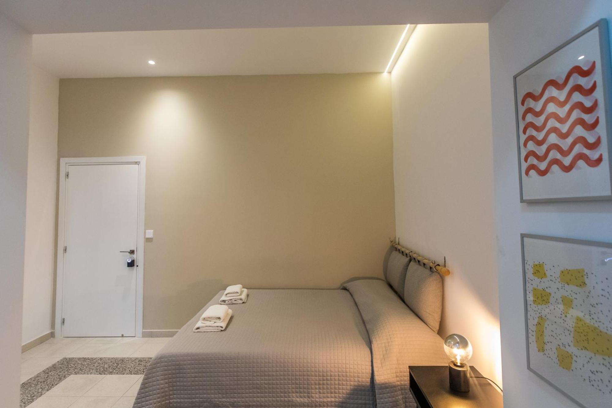 Rooms - Unique Staying In Paphos Centre Szoba fotó